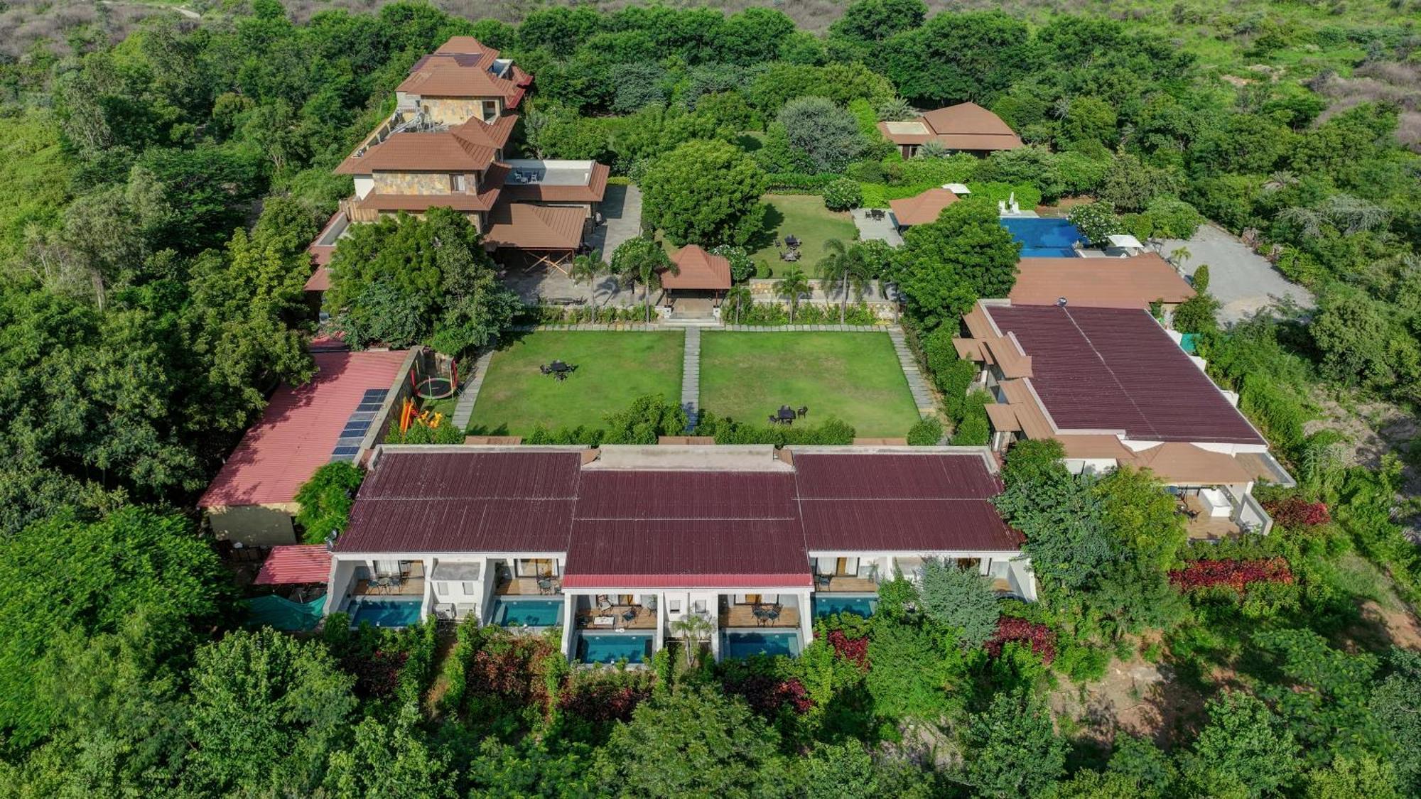 Anandam - A Luxury Resort In Удайпур Экстерьер фото